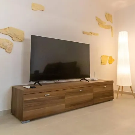Apartment Miro By Calpitality *